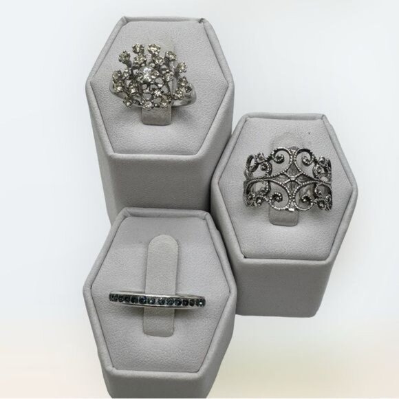 Jewelry - Lot of‎ 3 Silver Tone Rings sizes 8 9 10 Blue Band Crystals Wide